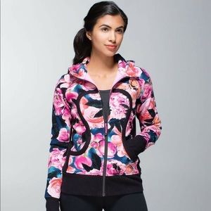 Lululemon Scuba Hoodie II - Secret Garden